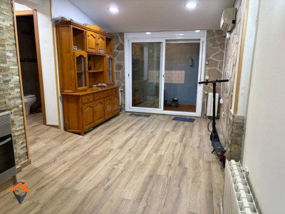 PLANTA BAJA LUMINOSA Y ACTUALIZADA JUNTO AL PARC DEL NORD!! 