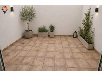 ¡PLANTA BAJA NUEVA A ESTRENAR CON PATIO DE 12 M² JUNTO AL PARC CENTRAL!