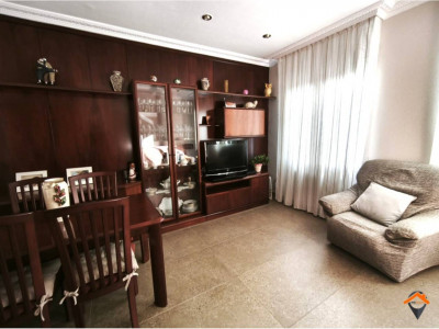 PLANTA BAJA PARA ENTRAR A VIVIR EN TERMES (ANTES 3 HABITACIONES)