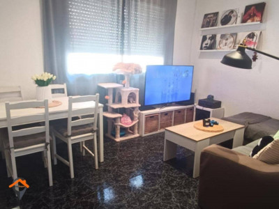 PLANTA BAJA REFORMADA MUY SOLEADA!! 