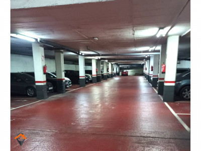 PLAZA DE APARCAMIENTO EN EIXAMPLE, CALLE CALDERS DE SABADELL!!!