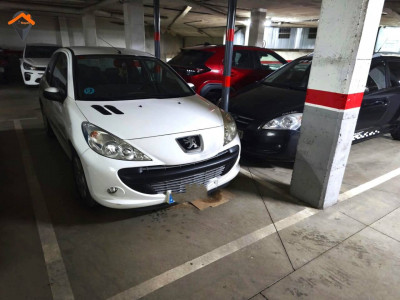 PLAZA DE PARKING AMPLIA EN VENTA JUNTO A QUIRÓN – EIXAMPLE DE SABADELL