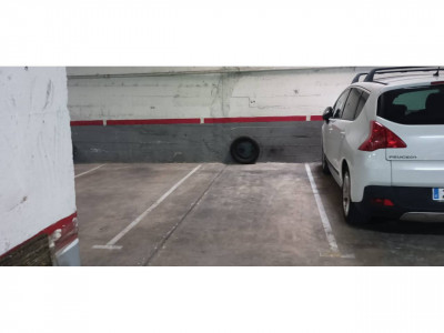PLAZA DE PARQUING EN ALQUILER 85€!!