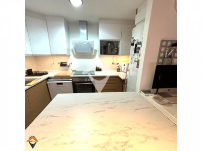 PRECIOSO PISO REFORMADO EN EXCELENTE UBICACION