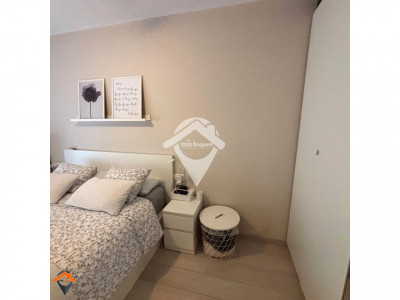 PRECIOSO PISO REFORMADO EN EXCELENTE UBICACION