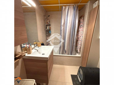 PRECIOSO PISO REFORMADO EN EXCELENTE UBICACION