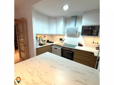 PRECIOSO PISO REFORMADO EN EXCELENTE UBICACIÓN!! 