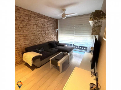 PRECIOSO PISO REFORMADO EN EXCELENTE UBICACIÓN!! 