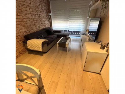 PRECIOSO PISO REFORMADO EN EXCELENTE UBICACIÓN!! 