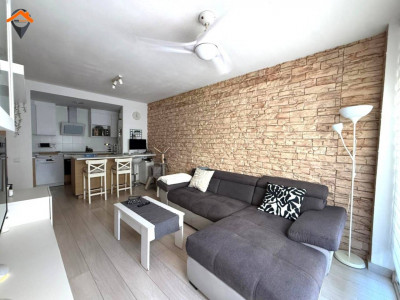 PRECIOSO PISO REFORMADO EN EXCELENTE UBICACIÓN!! 