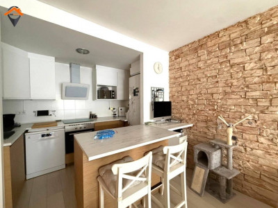 PRECIOSO PISO REFORMADO EN EXCELENTE UBICACIÓN!! 