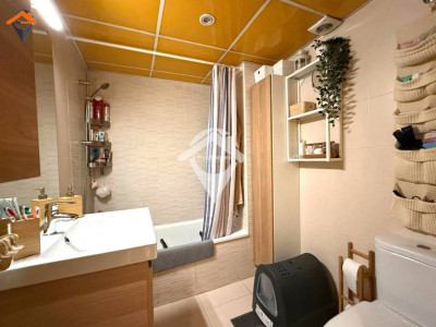 PRECIOSO PISO REFORMADO EN EXCELENTE UBICACION