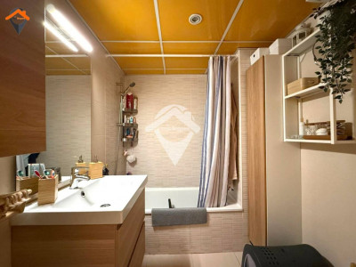 PRECIOSO PISO REFORMADO EN EXCELENTE UBICACION