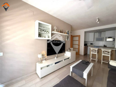 PRECIOSO PISO REFORMADO EN EXCELENTE UBICACION