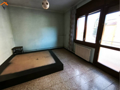 PROPIEDAD CON DOBLE USO RESIDENCIAL Y COMERCIAL EN BUENA UBICACIÓN!! 