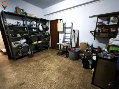 PROPIEDAD CON DOBLE USO RESIDENCIAL Y COMERCIAL EN BUENA UBICACIÓN!! 