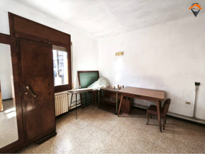 PROPIEDAD CON DOBLE USO RESIDENCIAL Y COMERCIAL EN BUENA UBICACIÓN!! 