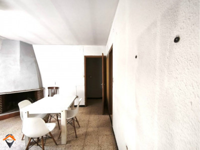 PROPIEDAD CON DOBLE USO RESIDENCIAL Y COMERCIAL EN BUENA UBICACIÓN!! 