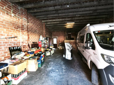 PROPIEDAD CON DOBLE USO RESIDENCIAL Y COMERCIAL EN BUENA UBICACIÓN!! 