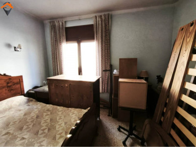 PROPIEDAD CON DOBLE USO RESIDENCIAL Y COMERCIAL EN BUENA UBICACIÓN!! 