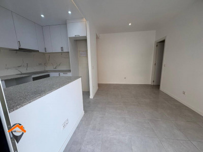 REFORMADO A ESTRENAR , CON TRASTERO Y JUNTO MERCADO CREU ALTA!!!