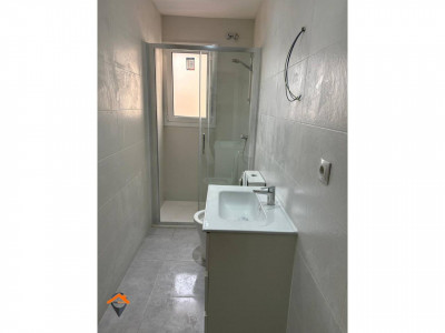 REFORMADO A ESTRENAR , CON TRASTERO Y JUNTO MERCADO CREU ALTA!!!