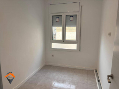 REFORMADO A ESTRENAR , CON TRASTERO Y JUNTO MERCADO CREU ALTA!!!