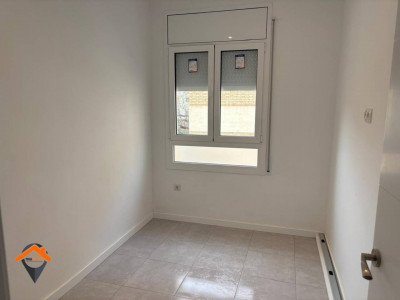 REFORMADO A ESTRENAR , CON TRASTERO Y JUNTO MERCADO CREU ALTA!!!