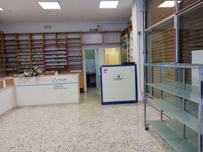 SE ALQUILA LOCAL COMERCIAL 