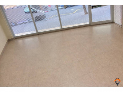 SE VENDE LOCAL COMERCIAL 