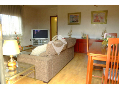 SUPER ATICO CON VISTAS PANORAMICAS EN SABADELL