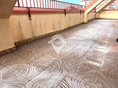 SUPER ATICO CON VISTAS PANORAMICAS EN SABADELL