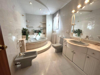 SUPER ATICO CON VISTAS PANORAMICAS EN SABADELL