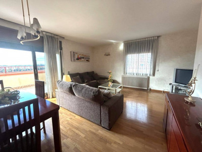 SUPER ATICO CON VISTAS PANORAMICAS EN SABADELL