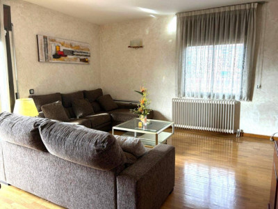 SUPER ATICO CON VISTAS PANORAMICAS EN SABADELL