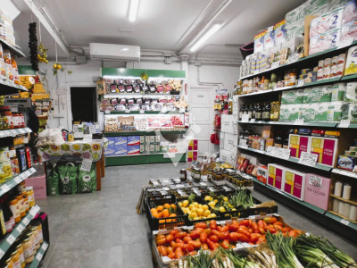 TRASPASO DE BODEGA-ALIMENTACION EN CA N'ORIAC-SABADELL