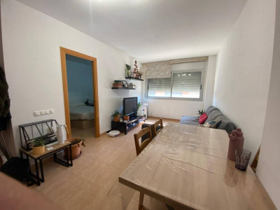 VENTA ACOGEDOR PISO EN CREU-GRANJA PAS SABADELL+PARKING 11000€