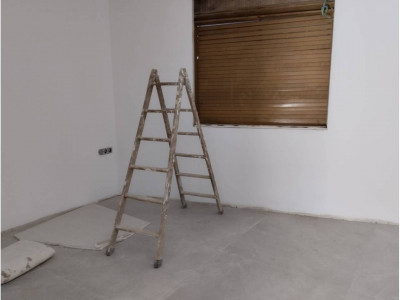 VENTA CASAS A ESTRENAR CON PATIO CREU DE BARBERA-SABADELL