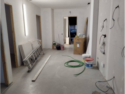 VENTA CASAS A ESTRENAR CON PATIO CREU DE BARBERA-SABADELL