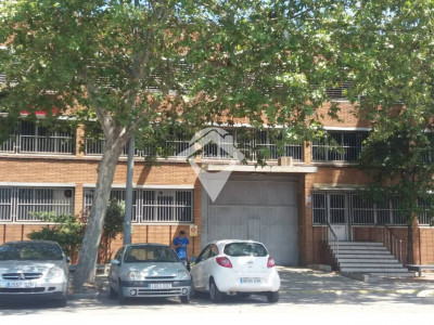 VENTA NAVE INDUSTRAL EN SABADELL